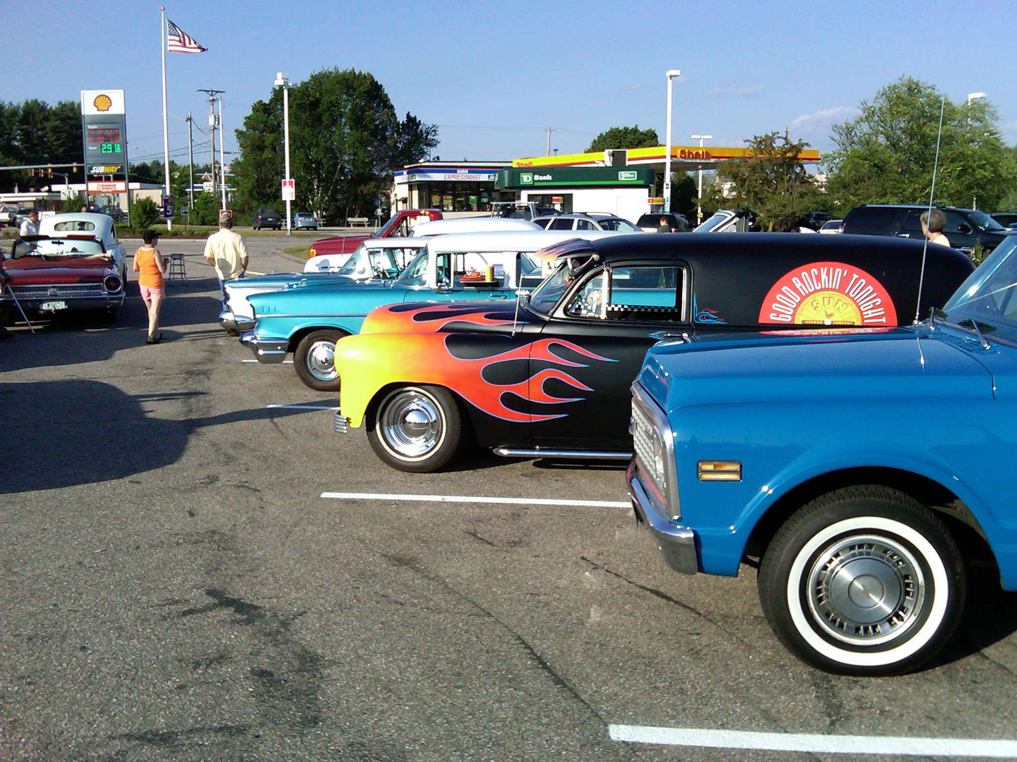 Tilt'n Diner Cruise Night Flames Car