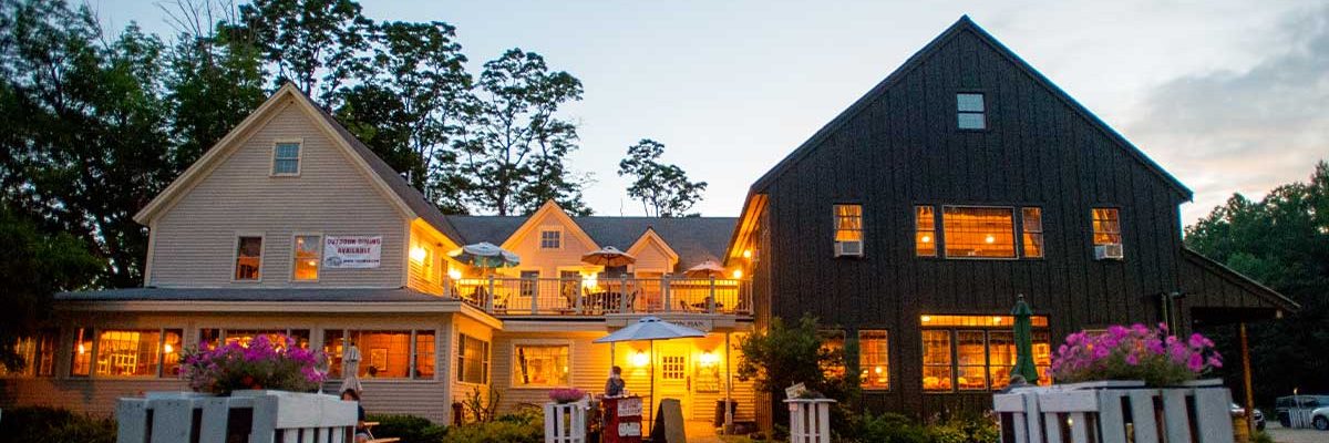 common man lincoln building exterior at dusk