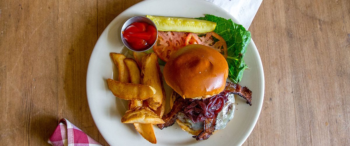 The Common Man - Entrees - Smokehouse Burger